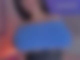 Live cam show with Evaa - Butt Plug on Camsoda