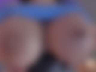 Live cam show with Evaa - Butt Plug on eurowanks.com
