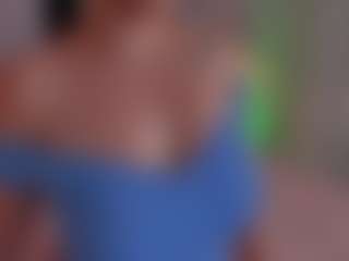 Live cam show with Evaa - Hot on Free Soda