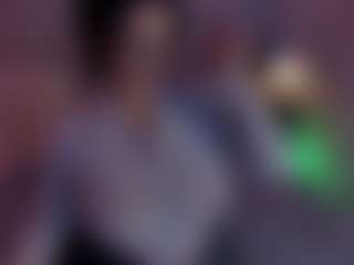 Evaa's Live Sex Cam Show