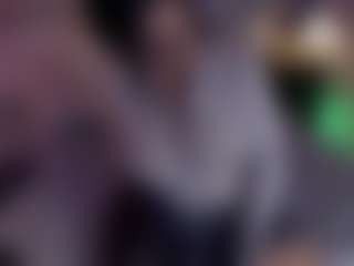 Evaa's Live Sex Cam Show