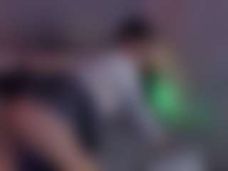 Evaa's Live Sex Cam Show