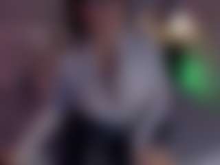 Evaa's Live Sex Cam Show