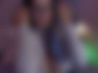 Evaa's Live Sex Cam Show