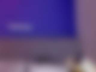 Evaa's Live Sex Cam Show