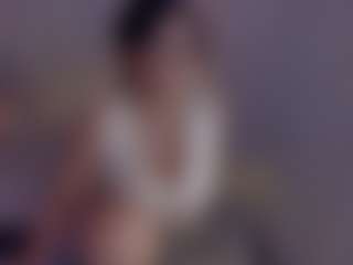 Evaa's Live Sex Cam Show