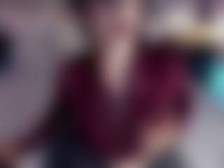 Evaa's Live Sex Cam Show