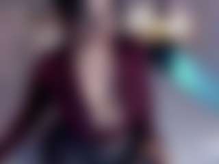 Evaa's Live Sex Cam Show
