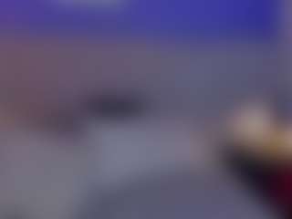 Evaa's Live Sex Cam Show