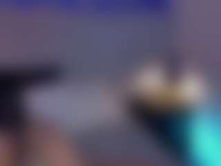 Evaa's Live Sex Cam Show