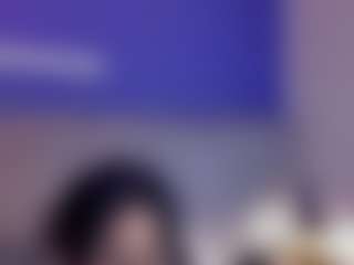 Evaa's Live Sex Cam Show