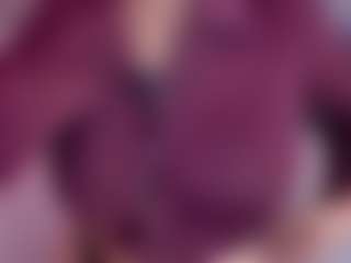 Evaa's Live Sex Cam Show