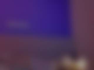 Evaa's Live Sex Cam Show