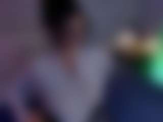 Evaa's Live Sex Cam Show