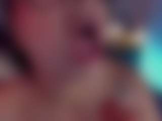 Evaa's Live Sex Cam Show
