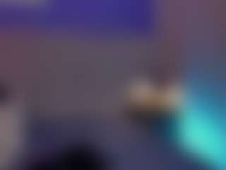 Evaa's Live Sex Cam Show