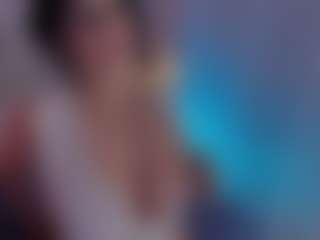 Evaa's Live Sex Cam Show