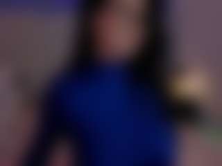 Evaa's Live Sex Cam Show