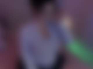 Evaa's Live Sex Cam Show