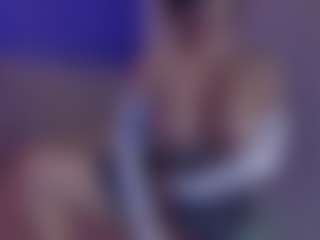 Evaa's Live Sex Cam Show