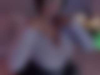 Evaa's Live Sex Cam Show