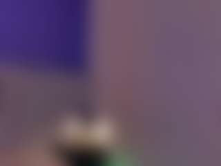 Live cam show with Evaa - Ride Torso on Free Soda