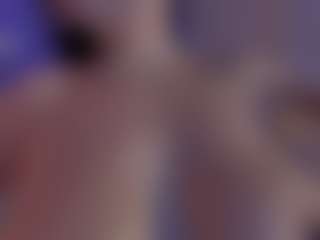 Evaa's Live Sex Cam Show