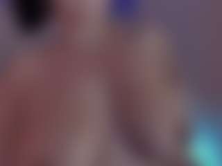 Evaa's Live Sex Cam Show