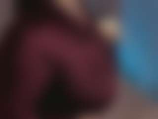 Evaa's Live Sex Cam Show