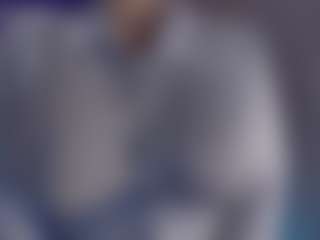 Evaa's Live Sex Cam Show