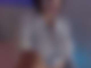 Evaa's Live Sex Cam Show