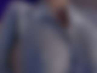 Evaa's Live Sex Cam Show