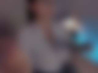 Evaa's Live Sex Cam Show