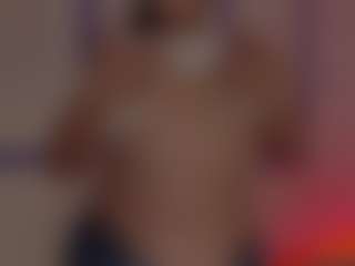 Evaa's Live Sex Cam Show