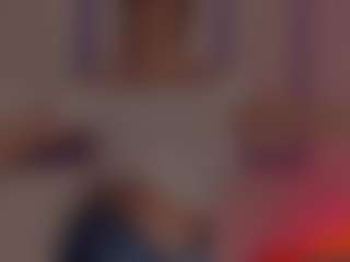 Evaa's Live Sex Cam Show