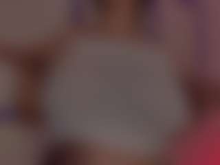 Evaa's Live Sex Cam Show