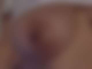 Evaa's Live Sex Cam Show