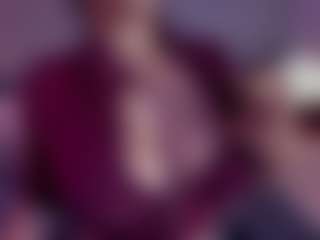 Evaa's Live Sex Cam Show