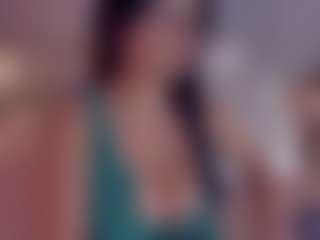 Evaa's Live Sex Cam Show