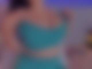Evaa's Live Sex Cam Show