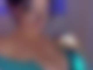 Evaa's Live Sex Cam Show