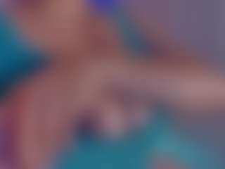 Evaa's Live Sex Cam Show