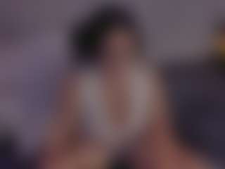 Evaa's Live Sex Cam Show