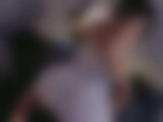 Evaa's Live Sex Cam Show