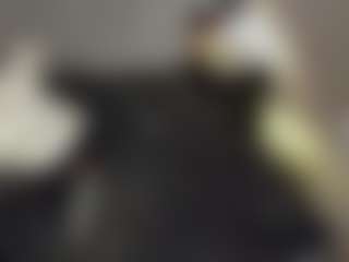 Evaa's Live Sex Cam Show