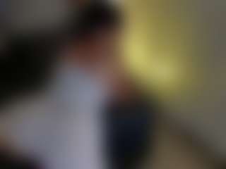 Evaa's Live Sex Cam Show