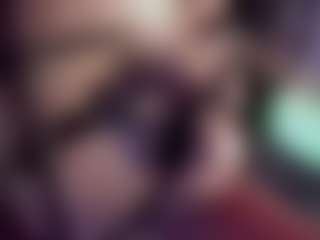 Evaa's Live Sex Cam Show