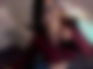 Evaa's Live Sex Cam Show