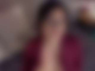 Evaa's Live Sex Cam Show