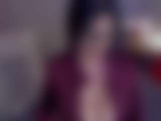 Evaa's Live Sex Cam Show